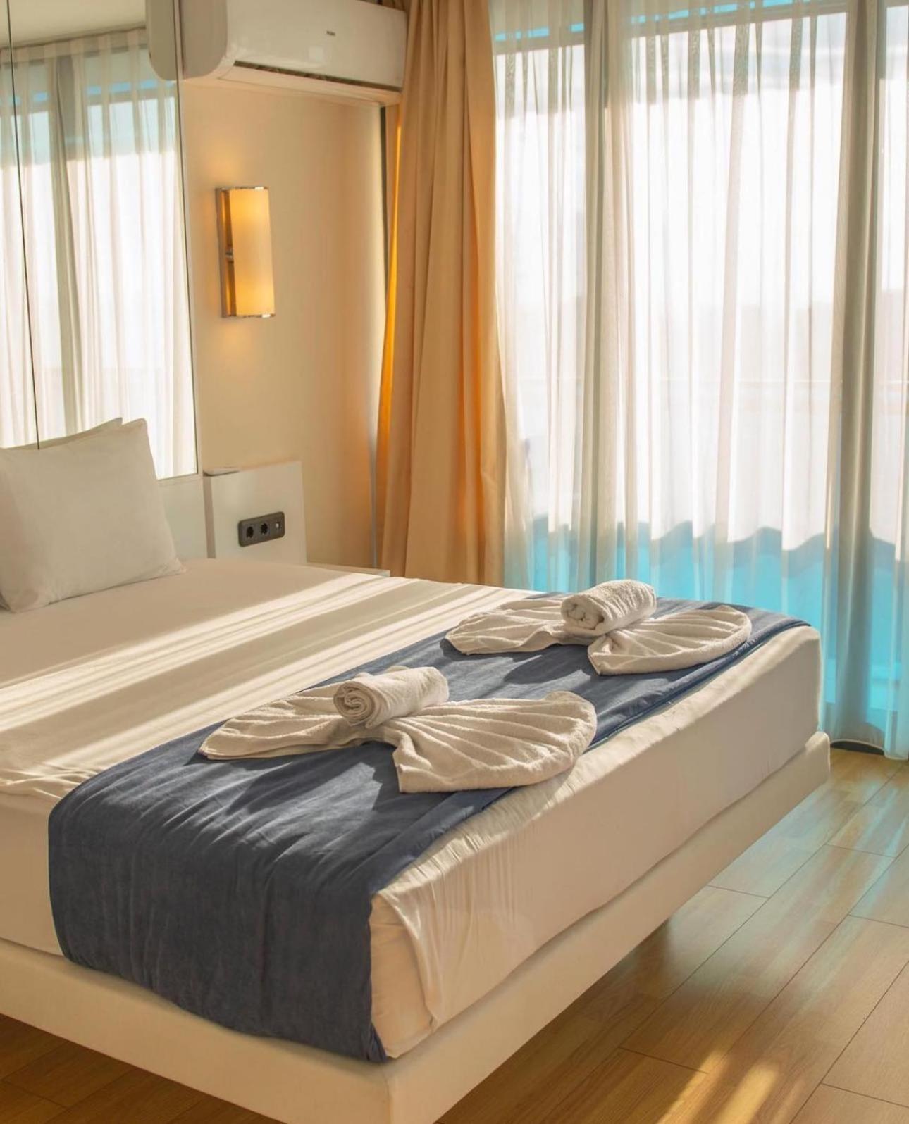 Luxury Panorama Sea View Apartment & Central Batumi Exteriör bild