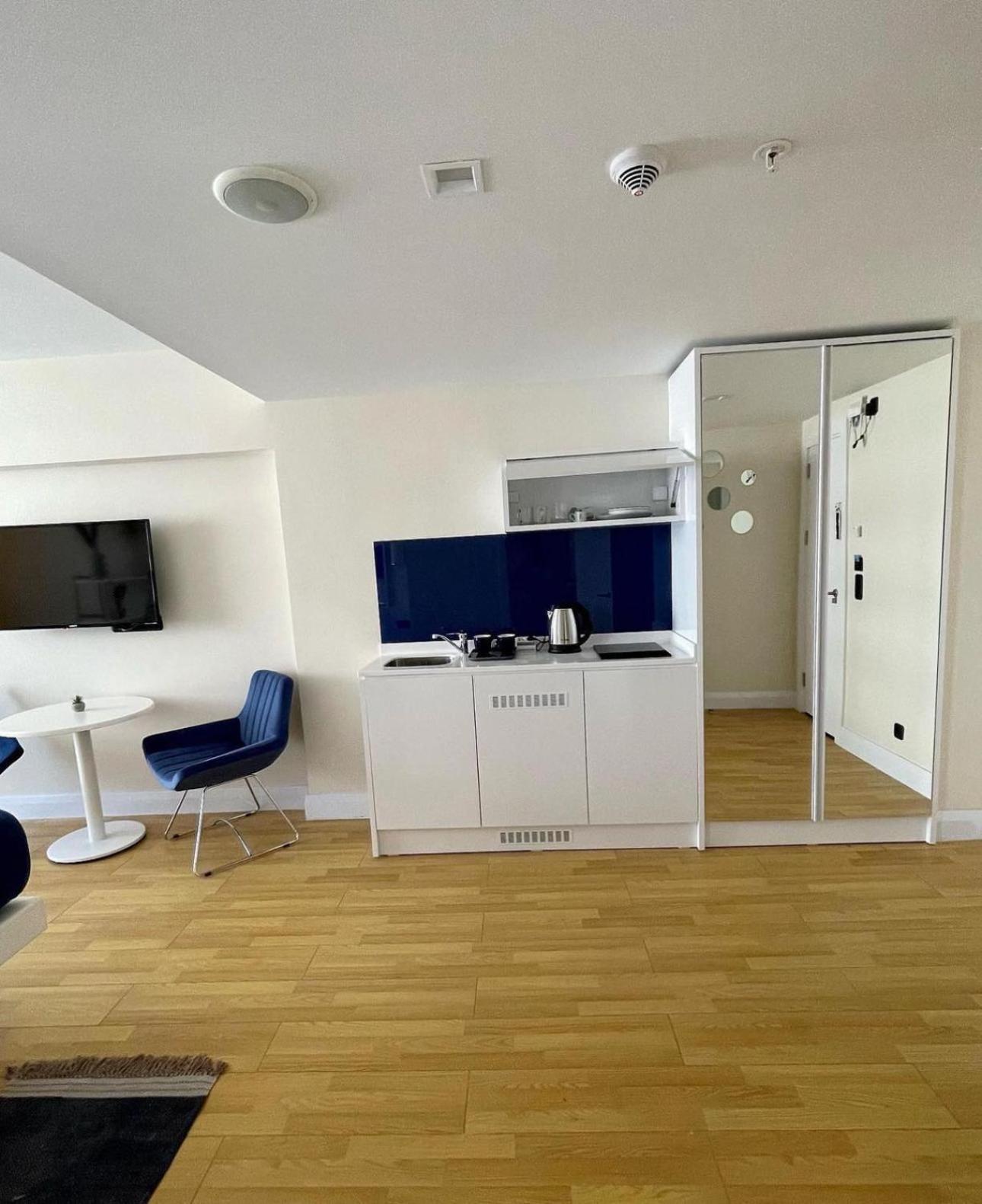 Luxury Panorama Sea View Apartment & Central Batumi Exteriör bild